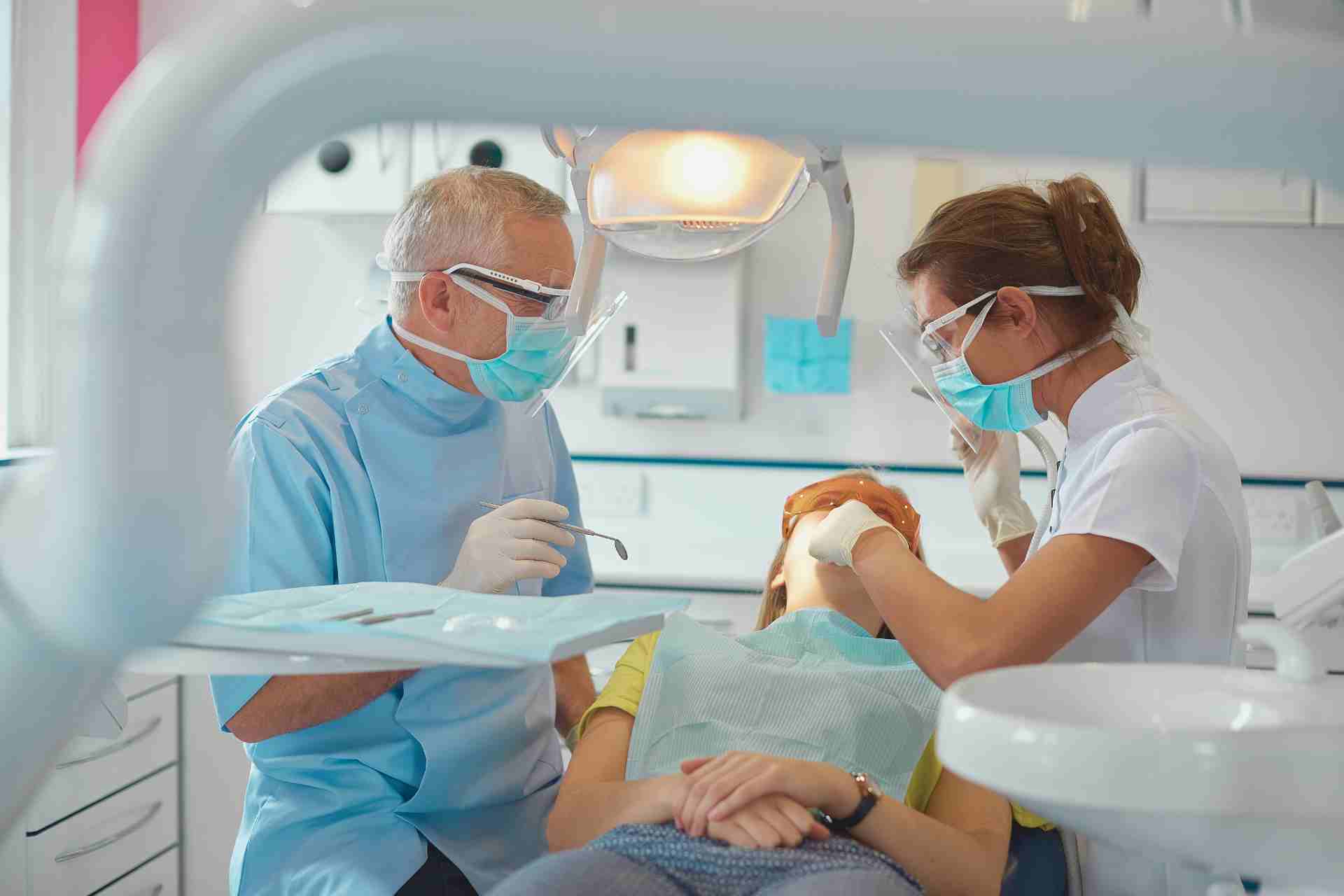 Dentist in Livonia, MI